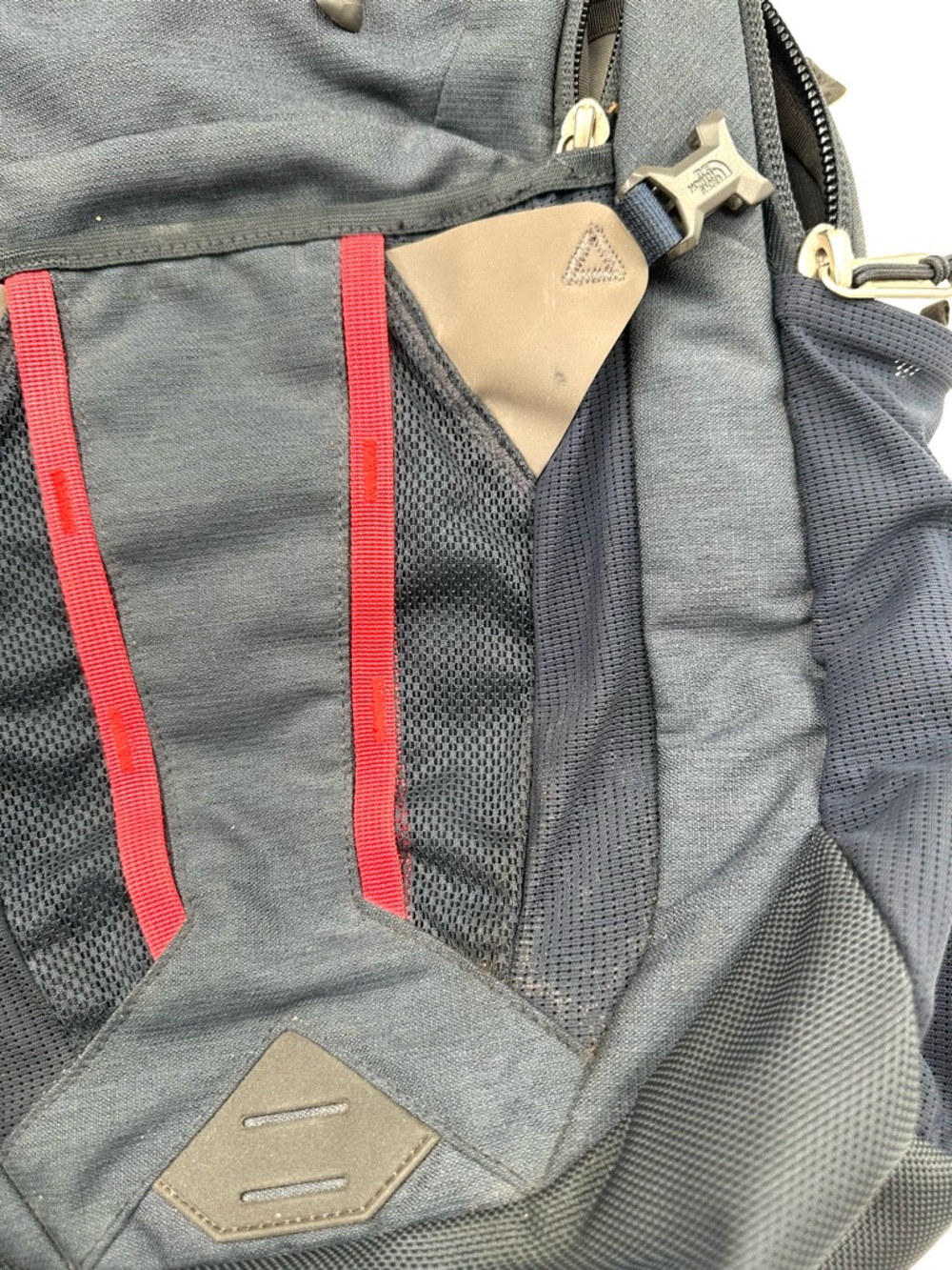 The North Face Recon Navy Blue Backpack - Picture 6 of 7